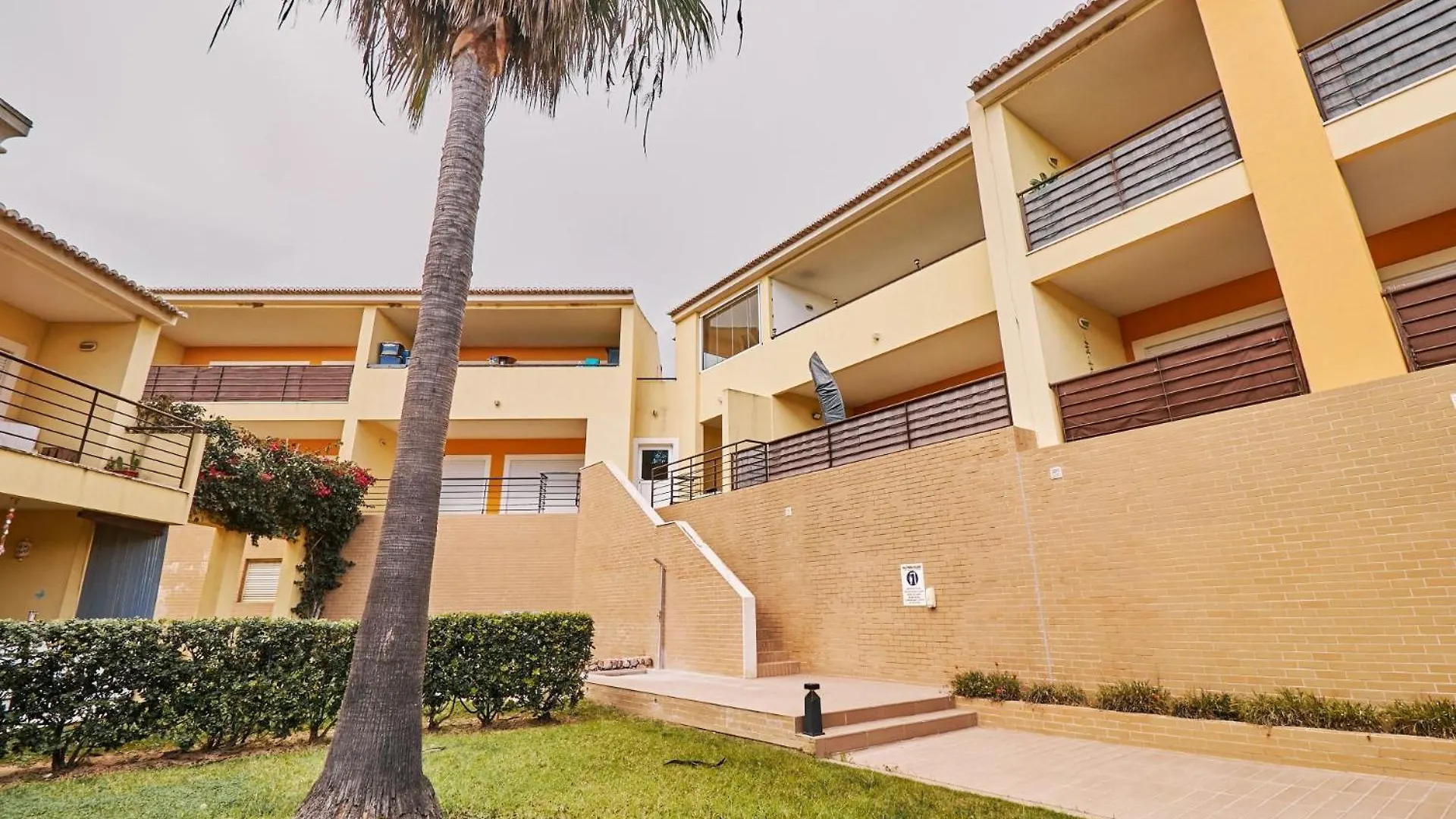 Apartment Sol De Verao Mit Pool Guia  Portugal