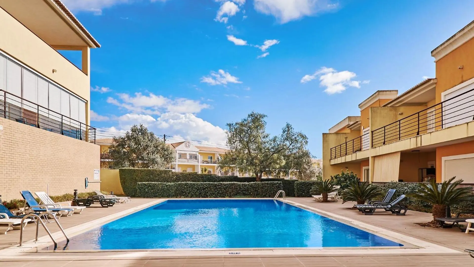 Apartment Sol De Verao Mit Pool Guia  0*, Guia (Faro)